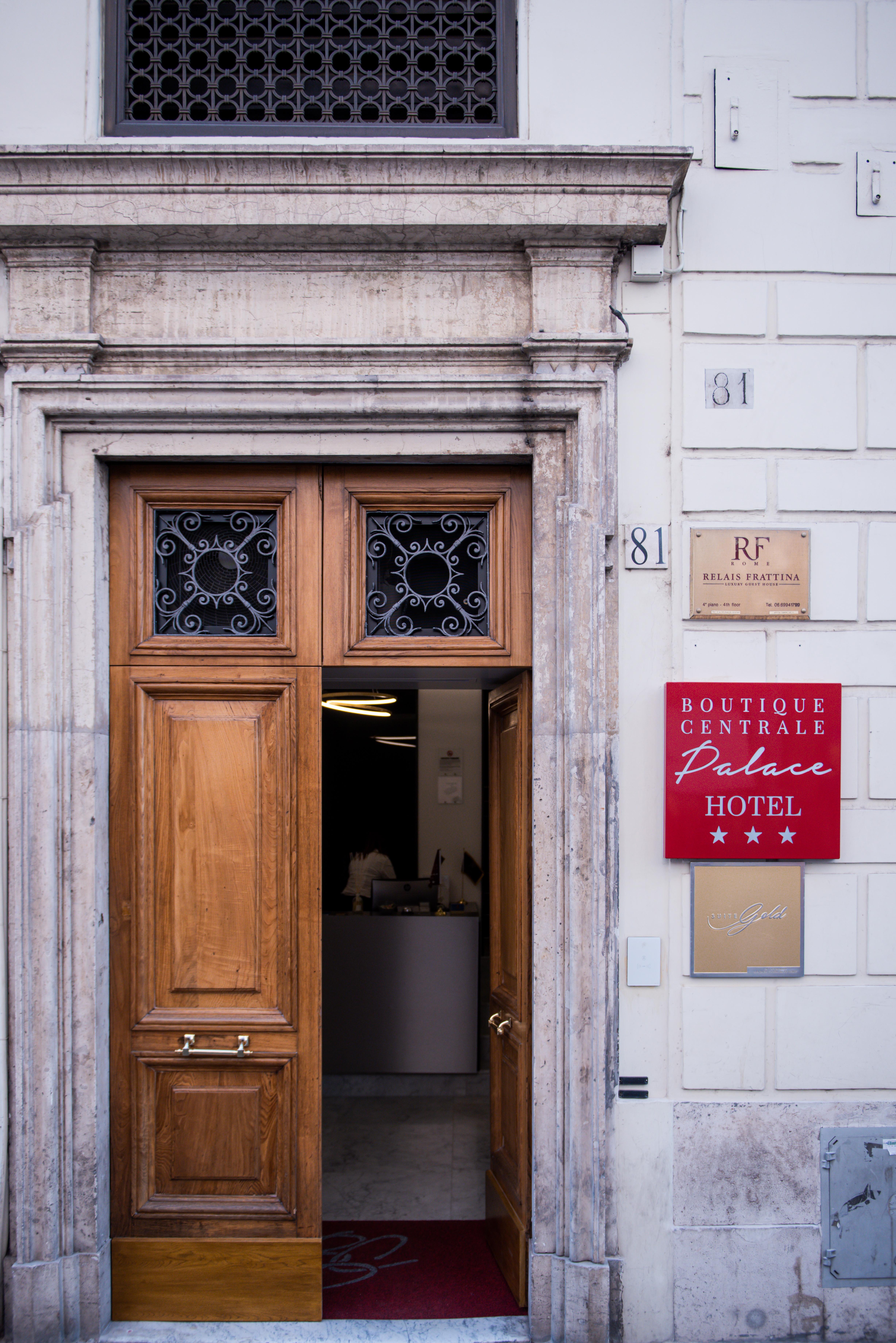 Boutique Palace